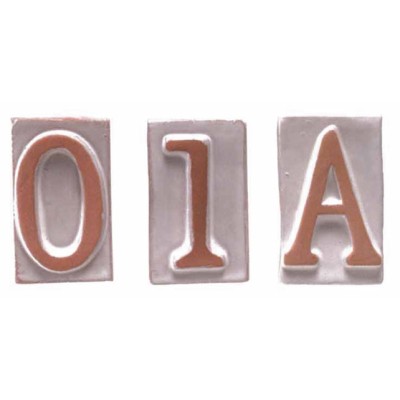 LETTERA C IN TERRACOTTA 5X9 CM